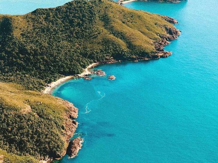 Trekking Through the Untamed Beauty of Hinchinbrook Island