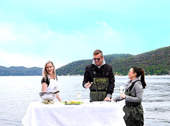 Visit an Oyster Farm: Discover Oyster Farming Techniques and Savor Fresh Oysters